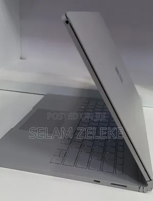 New Laptop Microsoft Surface Book 2 16GB Intel Core i7 SSD 512GB