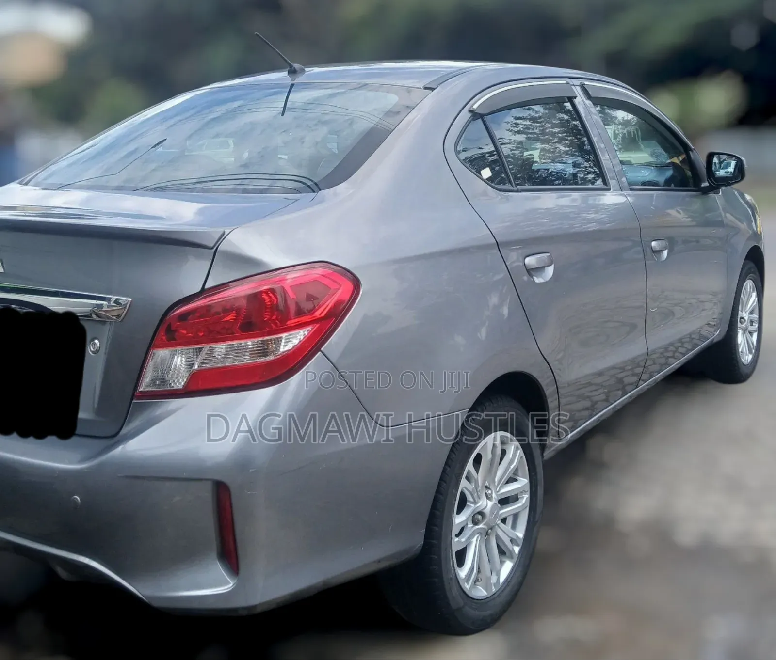 Mitsubishi Attrage 2021 Gray