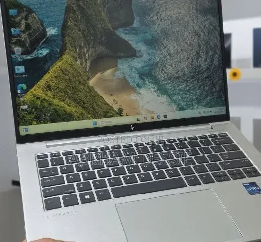 New Laptop HP 16GB Intel Core i7 SSD 512GB