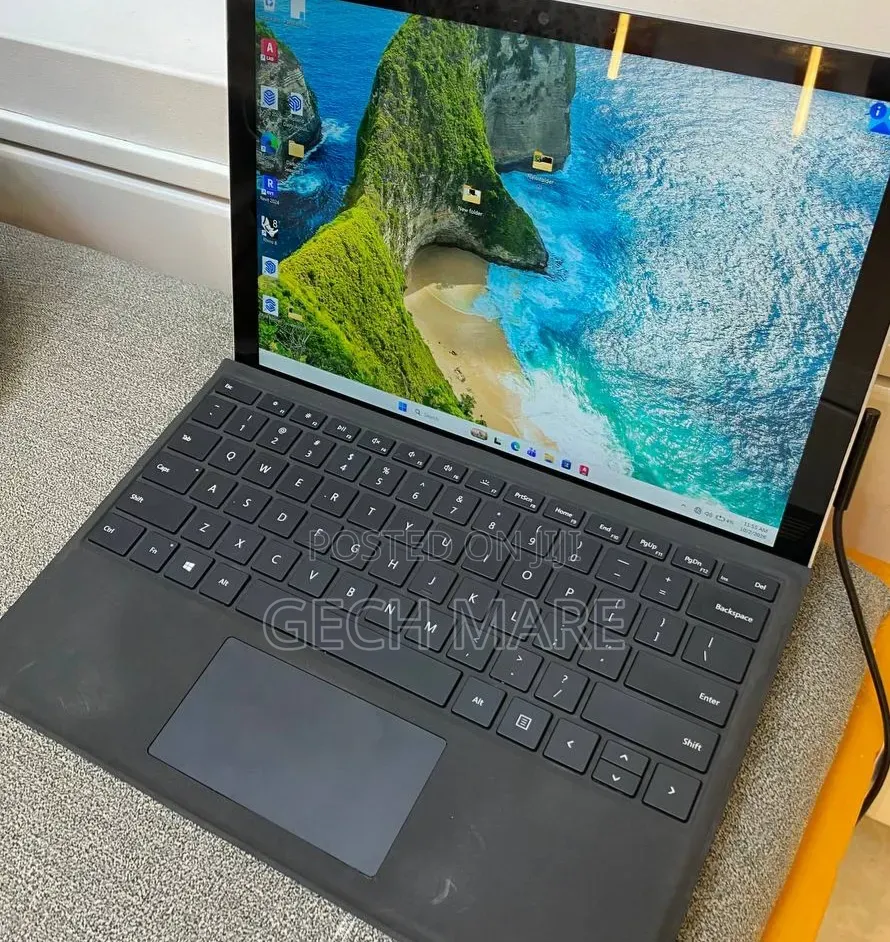 New Laptop Microsoft Surface Pro 7 16GB Intel Core i7 SSD 512GB
