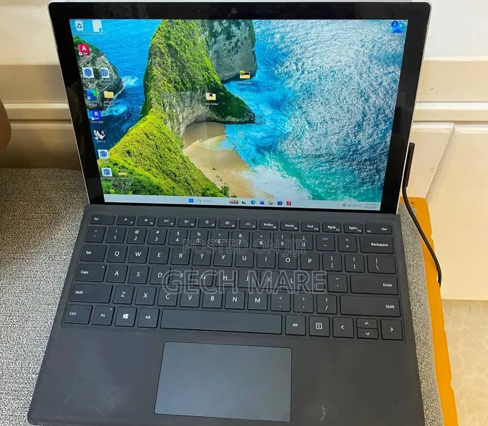 New Laptop Microsoft Surface Pro 7 16GB Intel Core i7 SSD 512GB