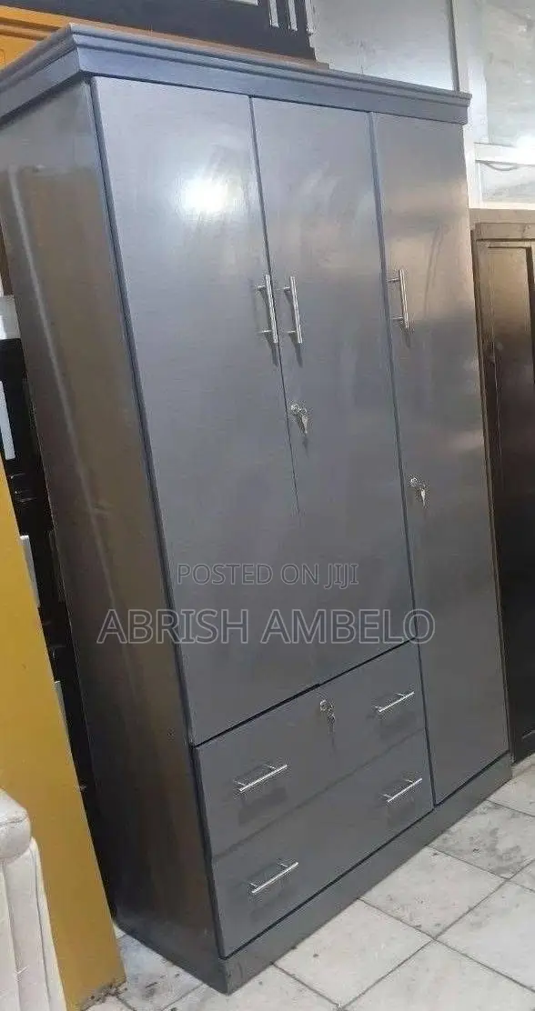 Cupboard New Laminate 22000