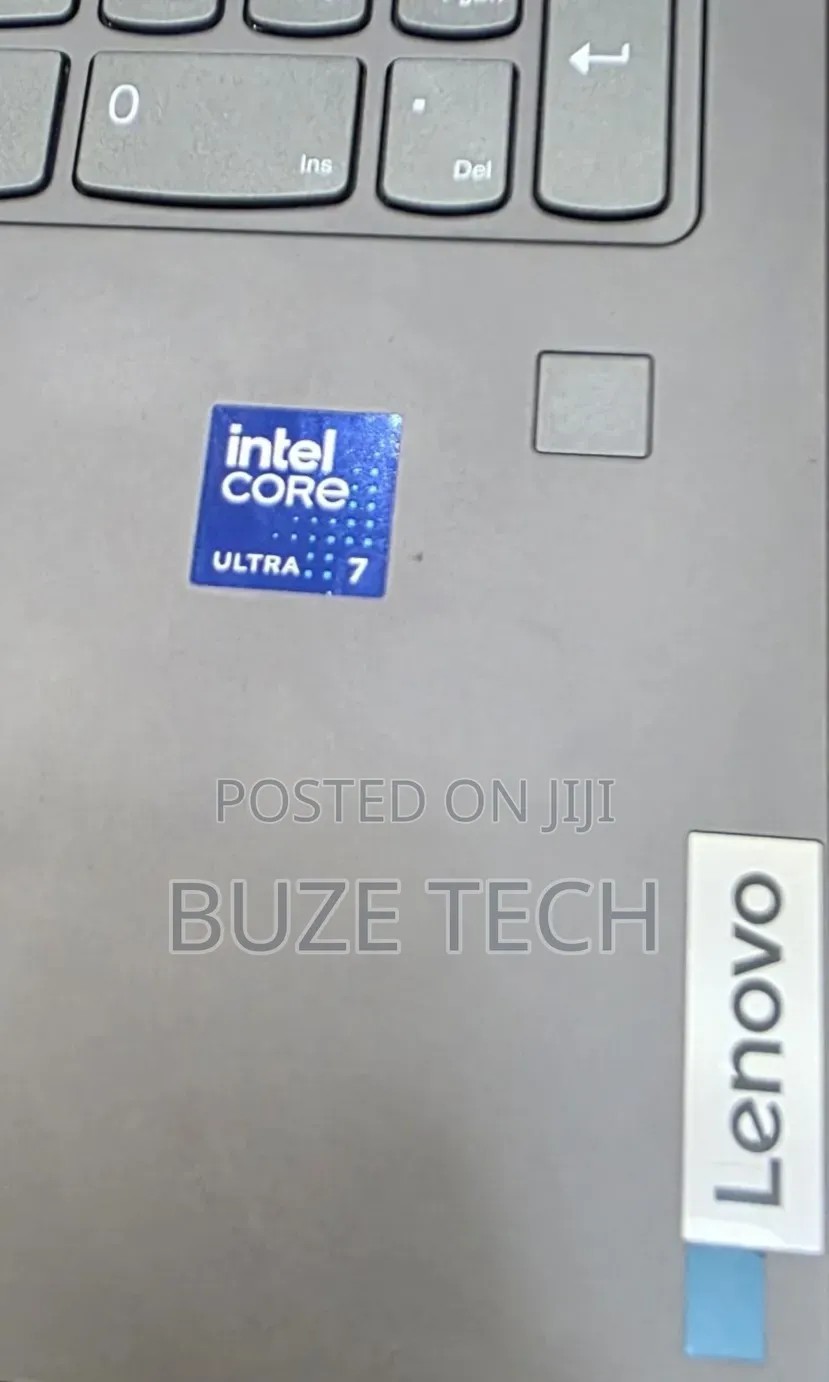 New Laptop Lenovo 16GB Intel Core Ultra 7 SSD 512GB