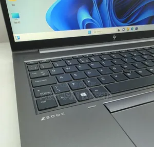 New Laptop HP 16GB Intel Core i7 SSD 512GB