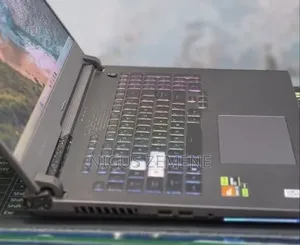New Laptop Asus G71G 16GB AMD Ryzen 7 SSD 1T