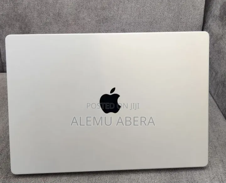New Laptop Apple MacBook Pro 2021 M1 16GB Apple M1 Pro SSD 1T