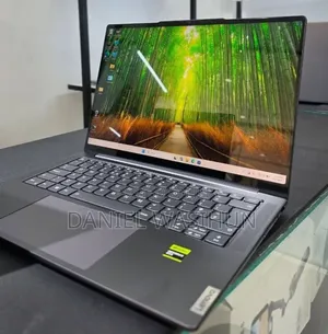 New Laptop Lenovo 6GB AMD Ryzen 7 SSD 512GB