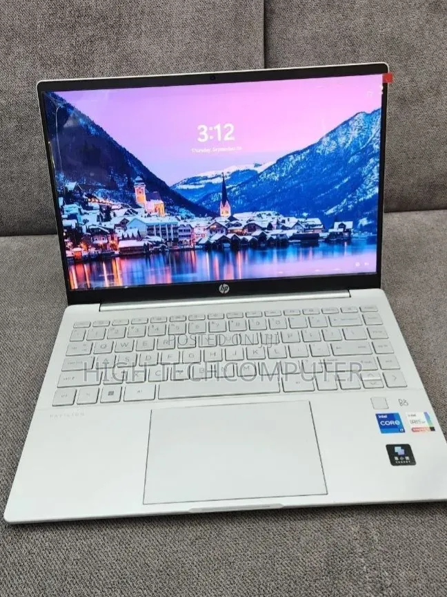 New Laptop HP Pavilion 14 16GB Intel Core i7 SSD 512GB