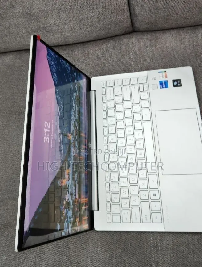 New Laptop HP Pavilion 14 16GB Intel Core i7 SSD 512GB