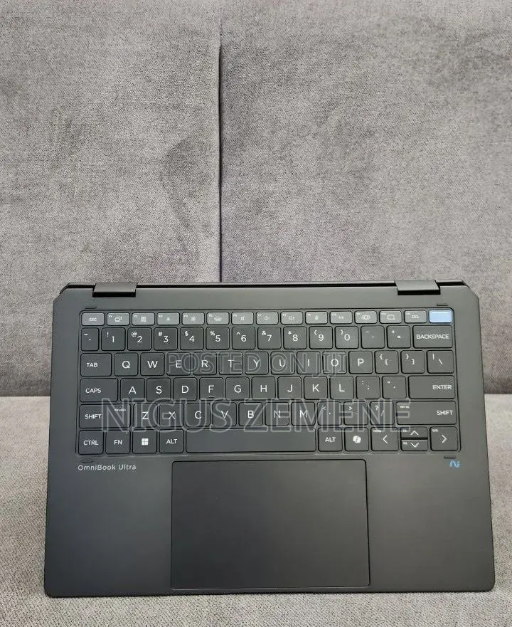 New Laptop HP OmniBook Ultra Flip 14" 16GB Intel Core Ultra 7 SSD 1T