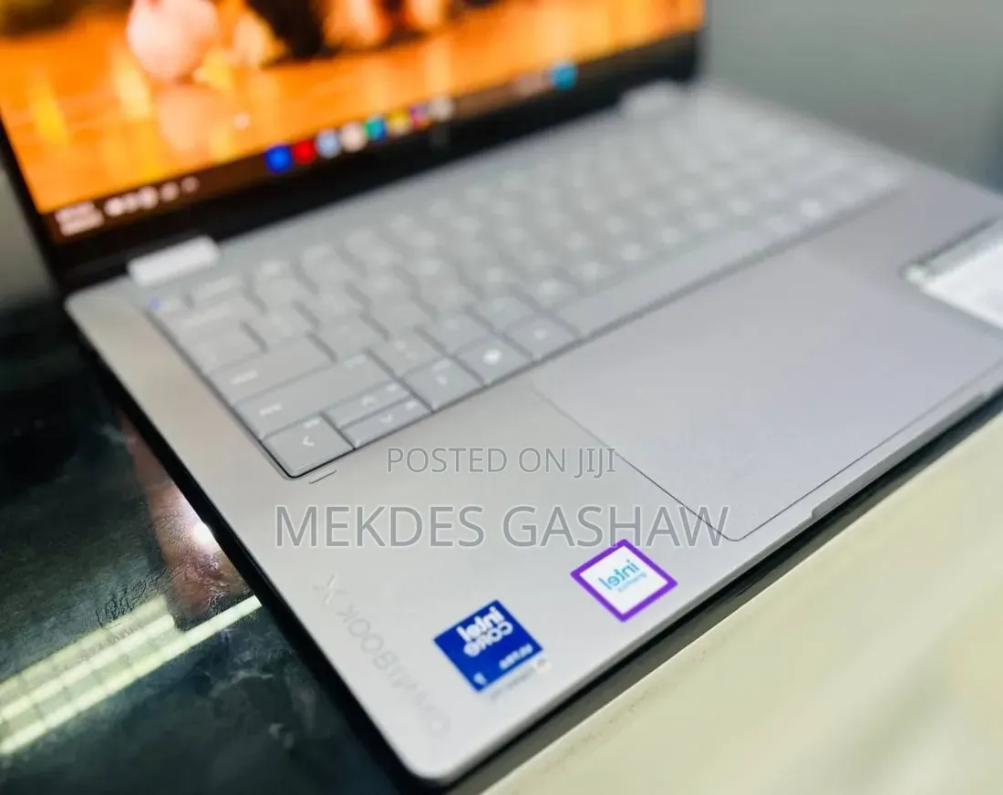New Laptop HP OmniBook 5 14" 16GB Intel Core Ultra 7 SSD 1T