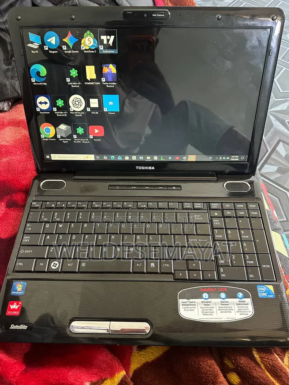 Laptop Toshiba Satellite C665 4GB Intel Core i5 HDD 500GB