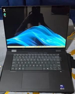 New Laptop HP OmniBook X Flip 16" 16GB Intel Core Ultra 7 SSD 1T