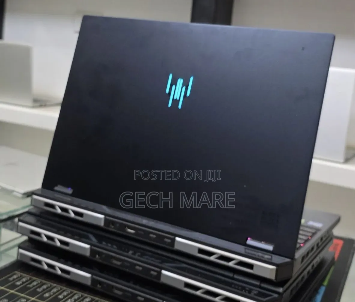 New Laptop Acer Predator Helios Neo 16 16GB Intel Core i9 SSD 1T