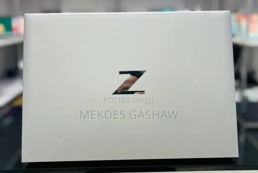 New Laptop HP ZBook Power G7 16GB Intel Core i7 SSD 512GB