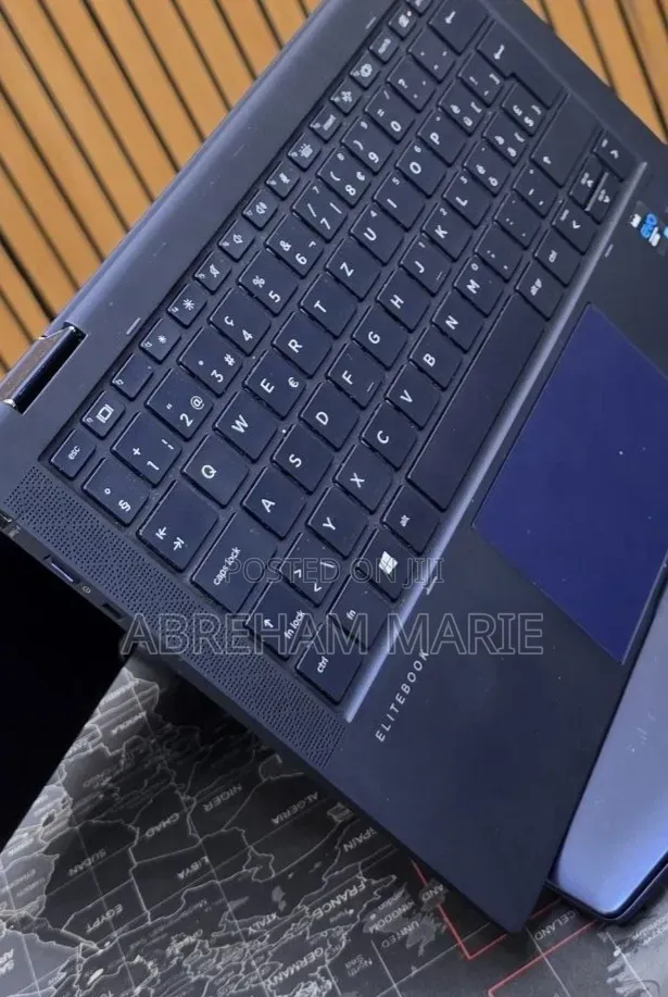New Laptop HP Elite Dragonfly G2 16GB Intel Core i7 SSD 512GB