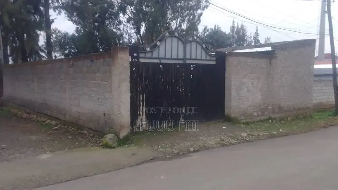 ድጅታል ካርታ ያለው ቤት ሽያጭ