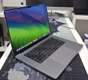 New Laptop Apple MacBook Pro 2021 M1 Max 32GB Apple M1 Pro SSD 1T