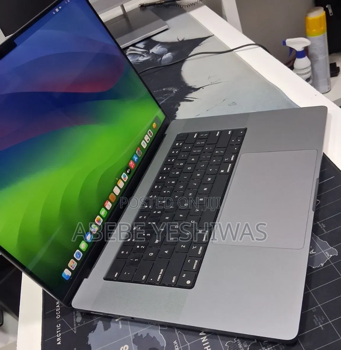 New Laptop Apple MacBook Pro 2021 M1 Max 32GB Apple M1 Pro SSD 1T