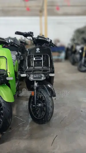 New Piaggio 2026 Black
