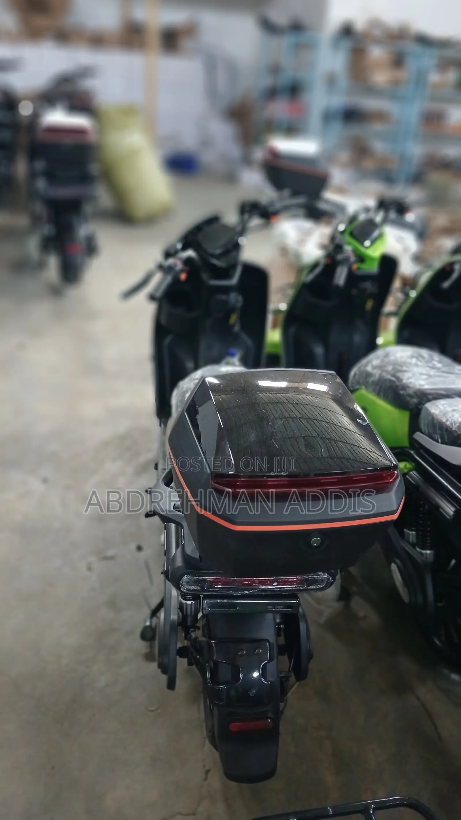 New Piaggio 2026 Black