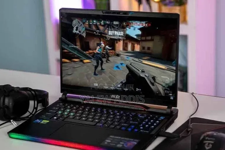 New Laptop MSI Raider GE68HX 13VI-202US 32GB Intel Core i9 SSD 1T