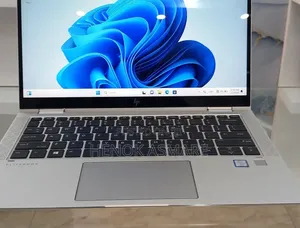 New Laptop HP EliteBook 1030 16GB Intel Core i5 SSD 512GB