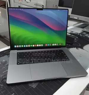 New Laptop Apple MacBook Pro 2021 M1 32GB Apple M1 Pro SSD 1T