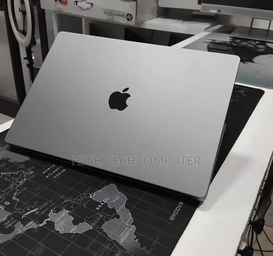 New Laptop Apple MacBook Pro 2021 M1 32GB Apple M1 Pro SSD 1T