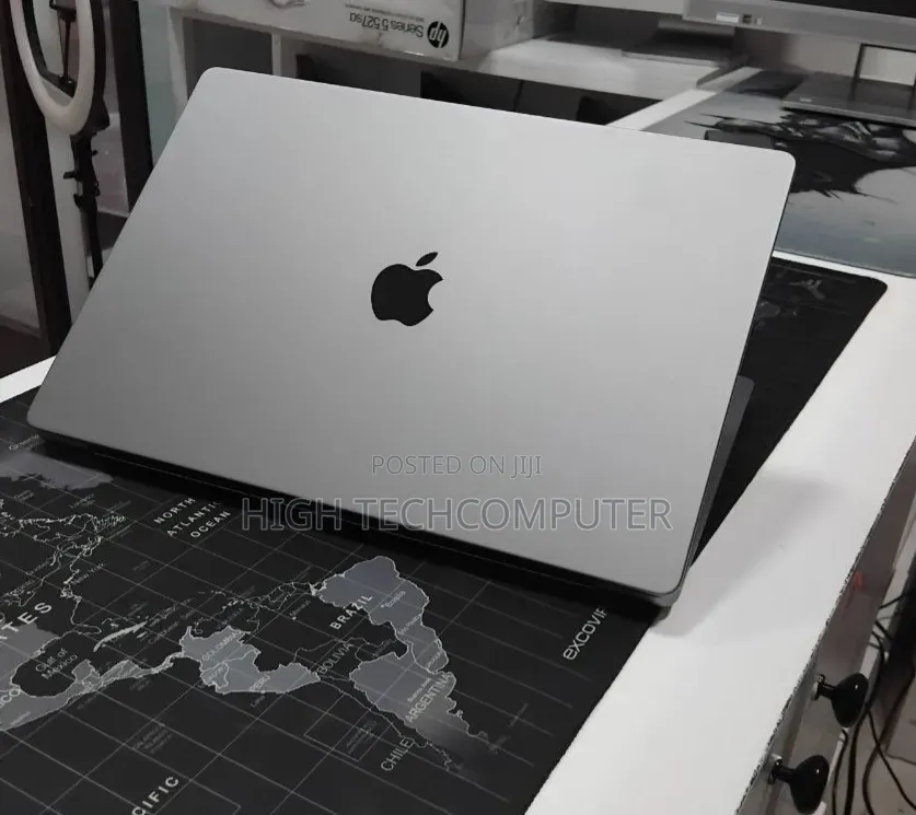 New Laptop Apple MacBook Pro 2021 M1 32GB Apple M1 Pro SSD 1T