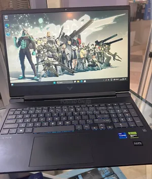 New Laptop HP Victus 16 16GB Intel Core i7 SSD 1T