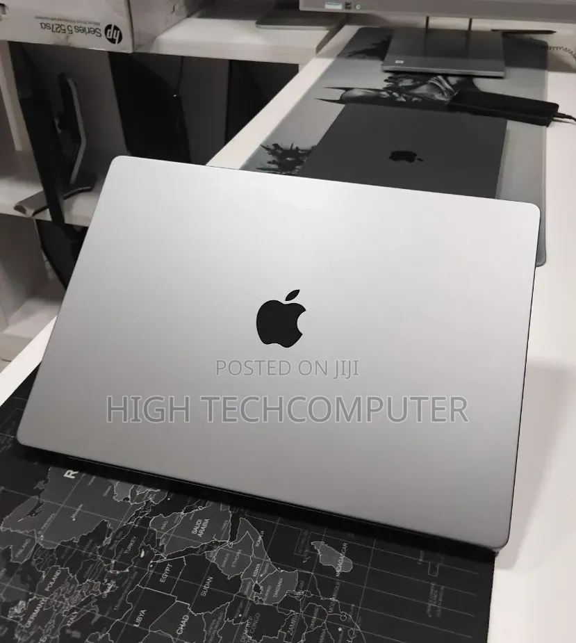 New Laptop Apple MacBook Pro 2024 M4 16GB Apple M4 Pro SSD 512GB