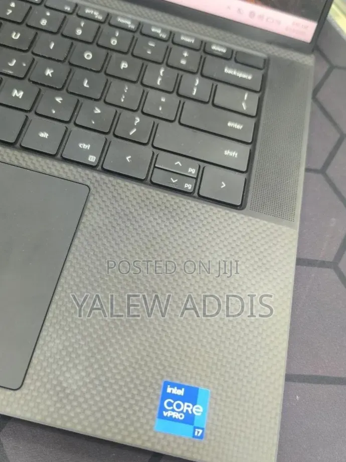 New Laptop Dell Precision 5570 16GB Intel Core i7 SSD 512GB