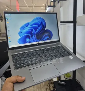 New Laptop HP ZBook 14 16GB Intel Core i7 SSD 512GB