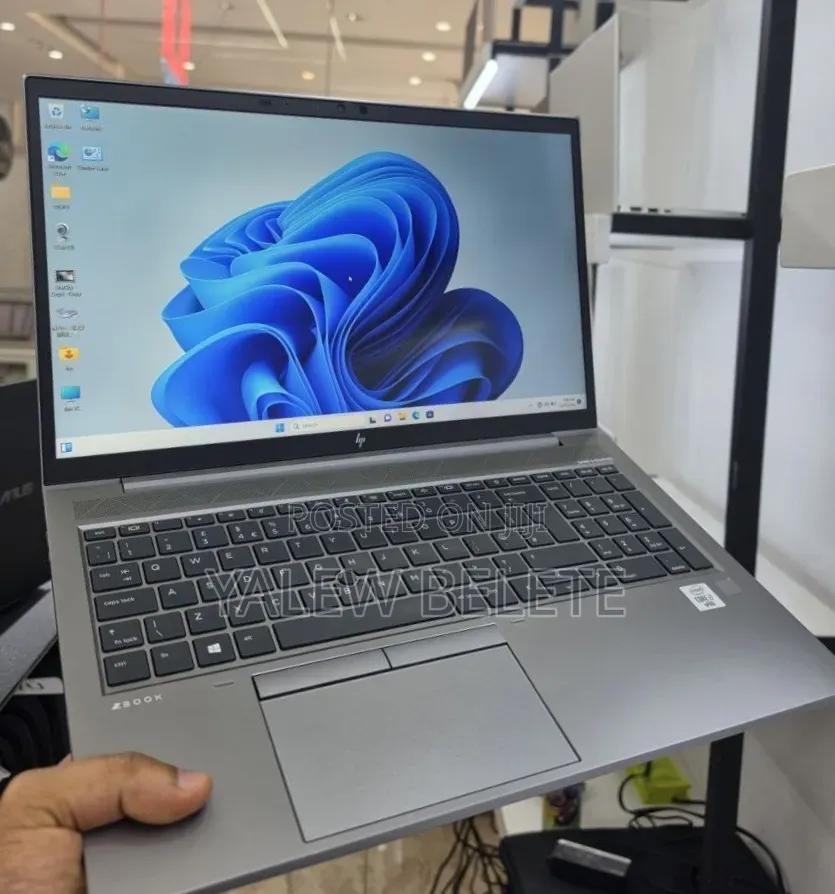 New Laptop HP ZBook 14 16GB Intel Core i7 SSD 512GB