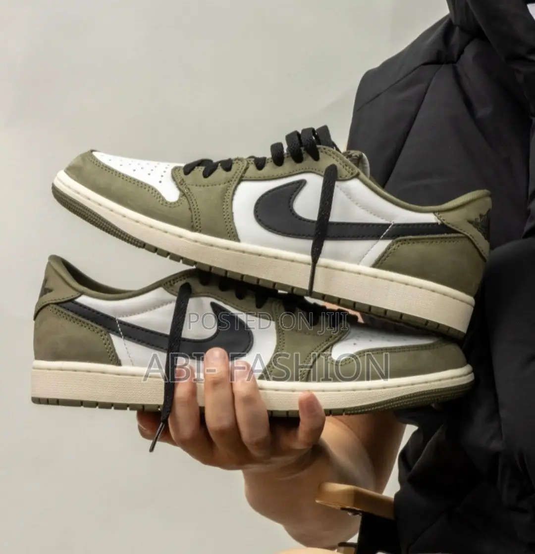 Nike Air Jordan 1 OG "Medium Olive" Low Retro Unisex Sneakers
