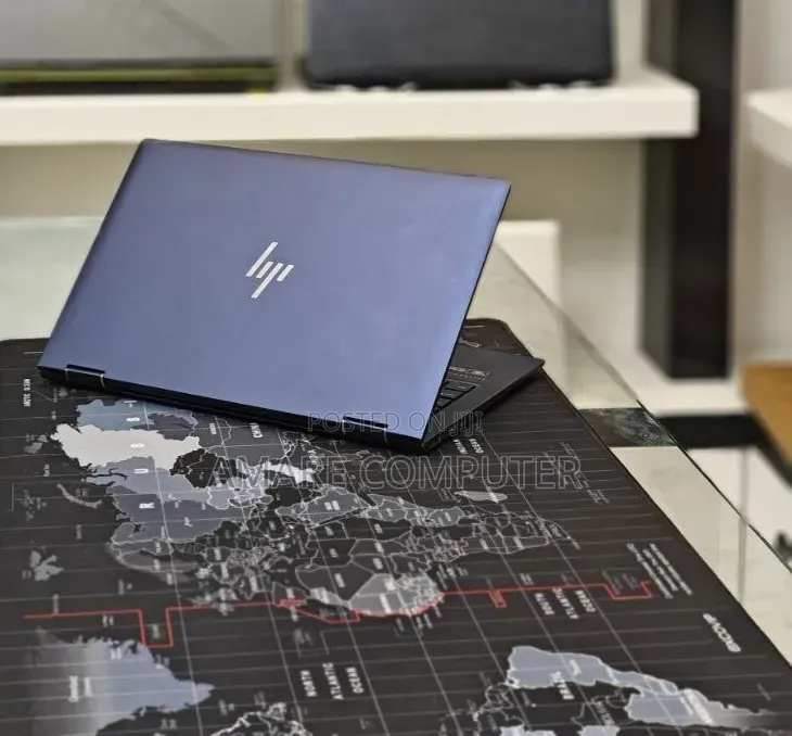 New Laptop HP Dragonfly G2 16GB Intel Core i7 SSD 512GB