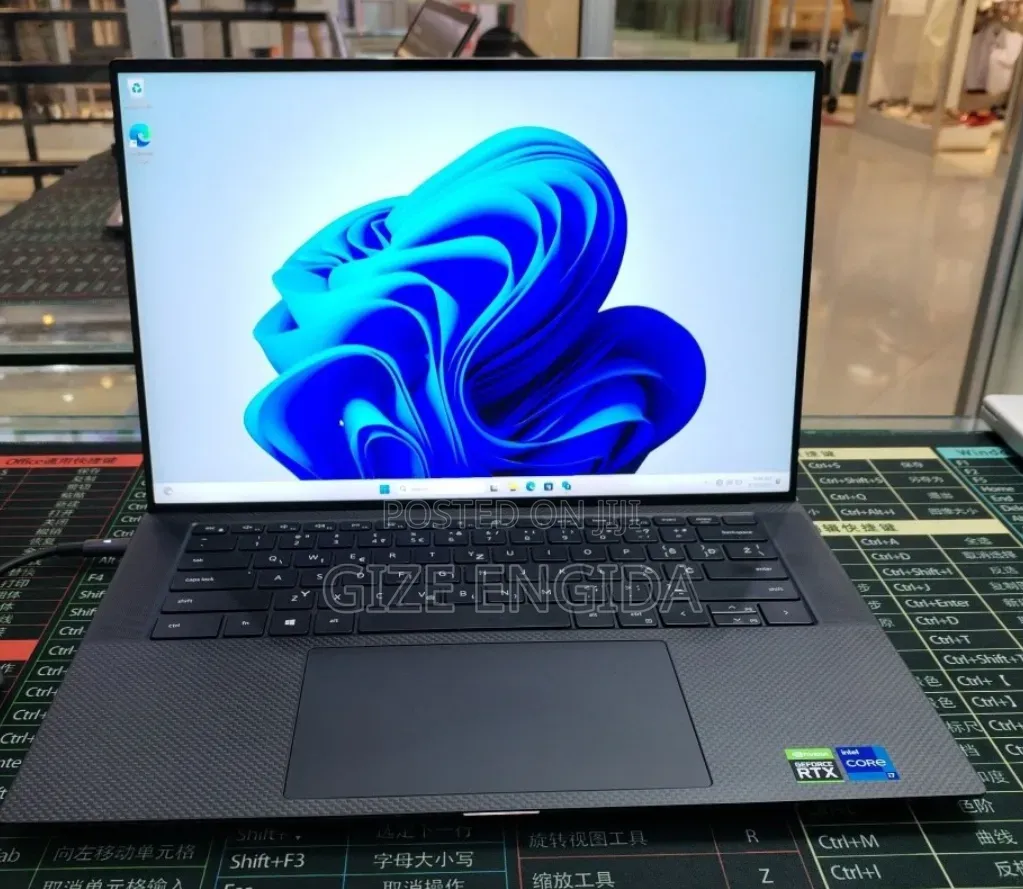 New Laptop Dell Precision 5560 16GB Intel Core i7 SSD 512GB