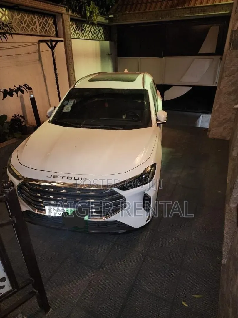 Jetour X70 Rent