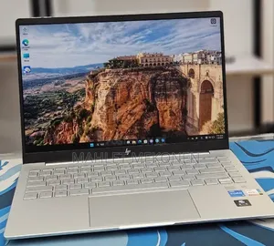 New Laptop HP Pavilion 14 16GB Intel Core i7 SSD 512GB