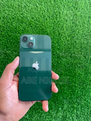 Apple iPhone 13 128 GB Green