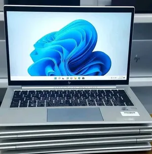 New Laptop HP EliteBook 830 G8 16GB Intel Core i7 SSD 512GB