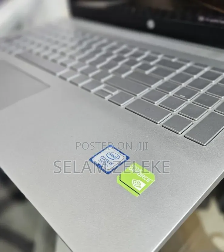 New Laptop HP 8GB Intel Core i5 HDD 1T
