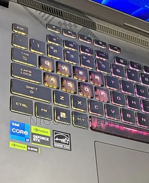New Laptop Asus ROG Strix G15 16GB Intel Core i7 SSD 1T