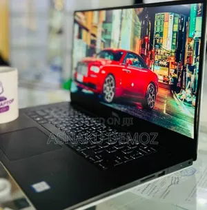 New Laptop Dell XPS 15 16GB Intel Core i7 SSD 512GB
