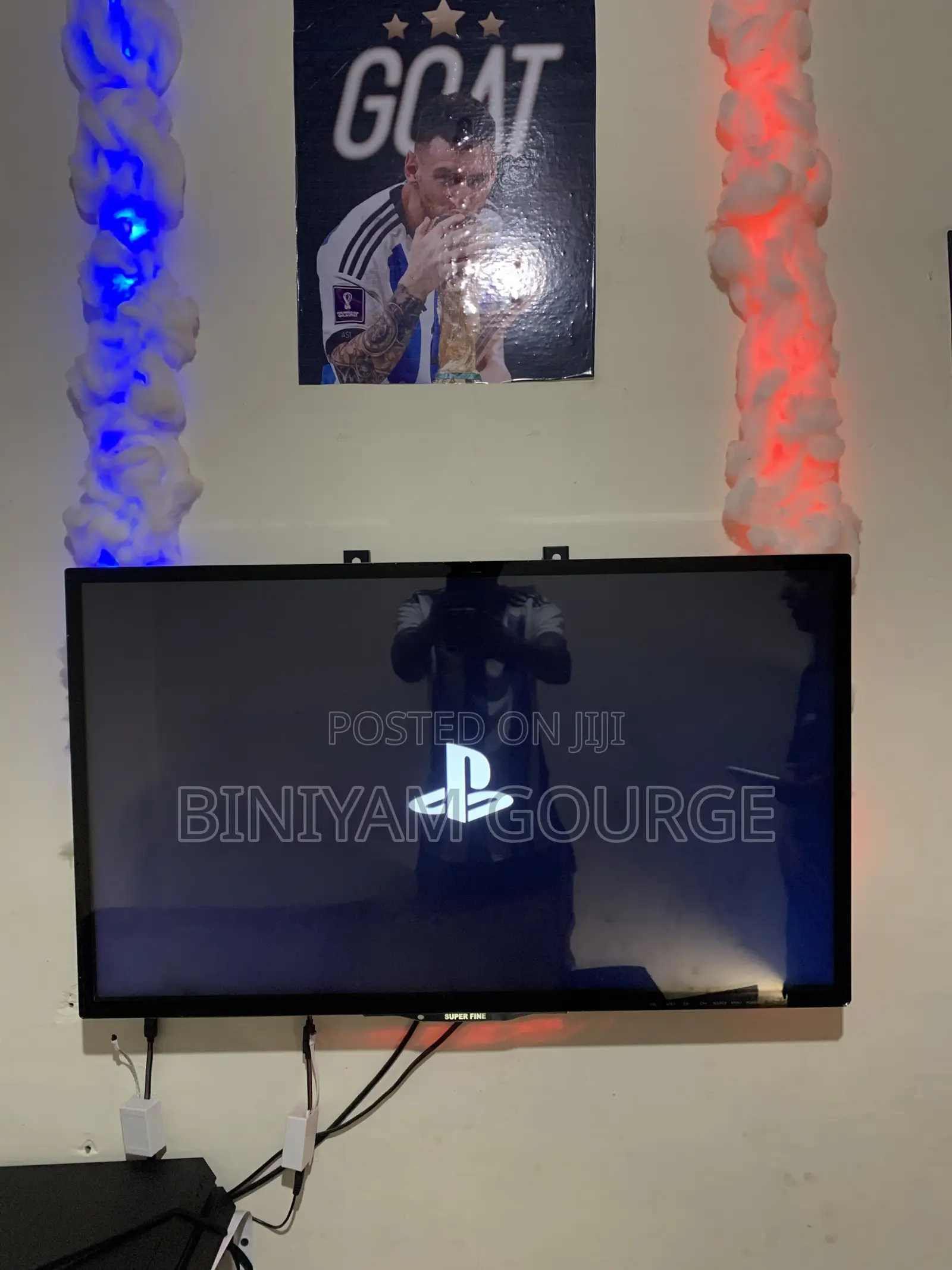 Super Fine 32 Inch TV