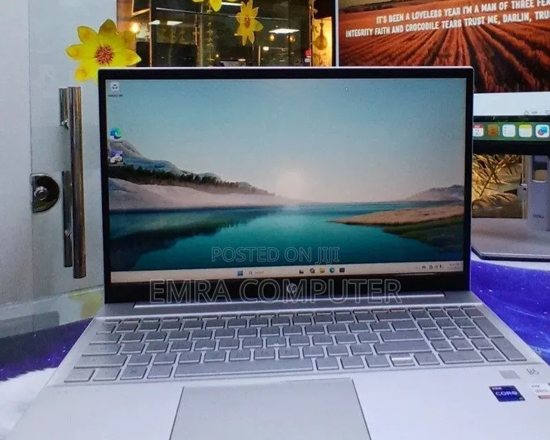 New Laptop HP 16GB Intel Core i7 SSD 1T