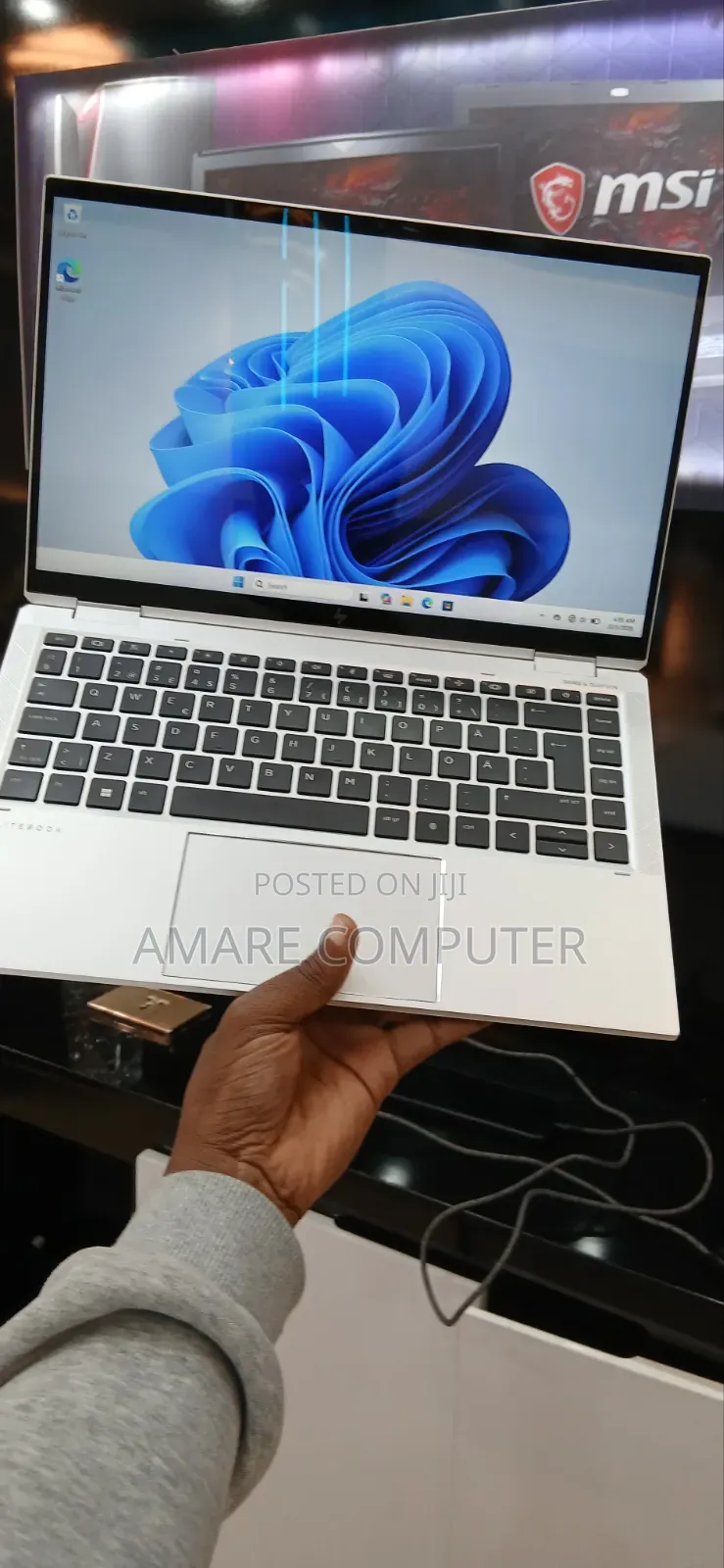 New Laptop HP EliteBook 1040 G8 16GB Intel Core i5 SSD 512GB
