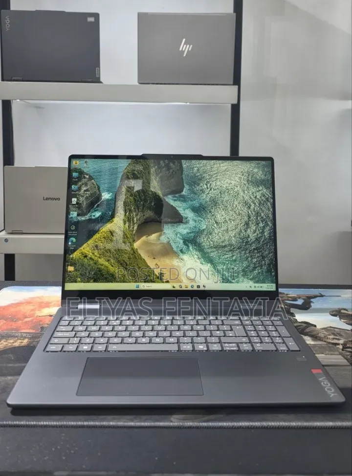 New Laptop Lenovo 16GB Intel Core Ultra 5 SSD 512GB
