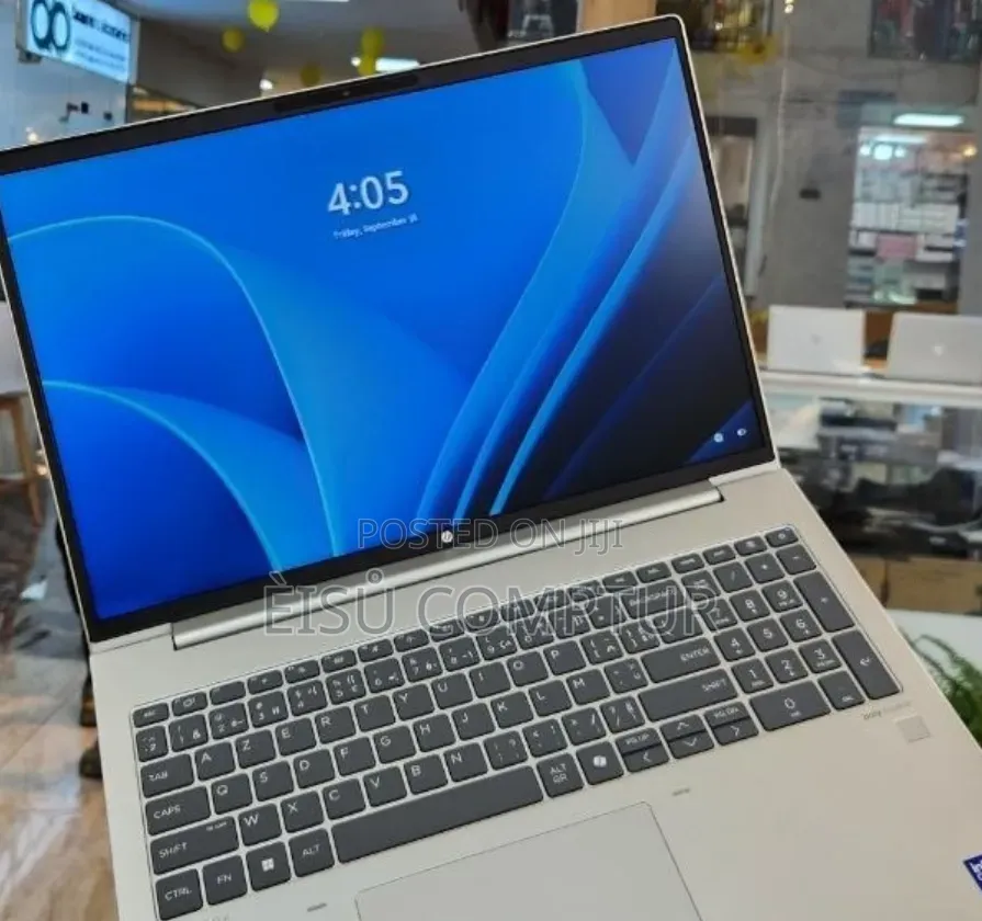 New Laptop HP ProBook 460 G11 16GB Intel Core Ultra 7 SSD 1T
